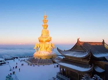 【經典全景】成都、峨眉山、樂山大佛、九寨溝 、黃龍雙飛6日游